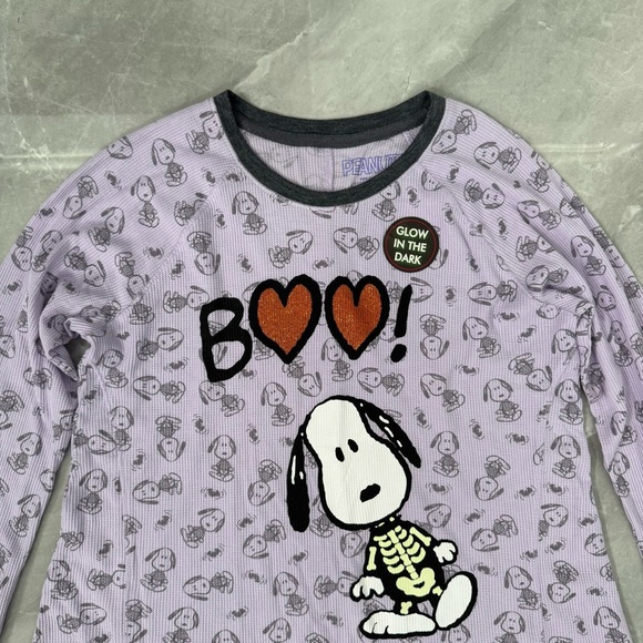 Girl’s Peanuts Thermal Snoopy Halloween Boo Skeleton Bats Long Sleeve Shirt XL - Picture 2 of 16